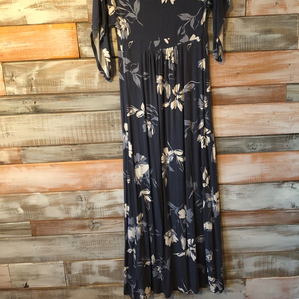 Maternity dress